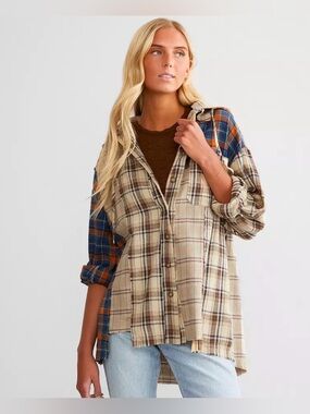 Plaid Button-Front Oversized Shirt Jacket Beige/Blue Miss me raw hem patchwork S